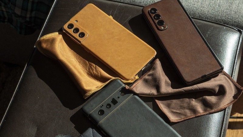 I’m hyped over Dbrand’s Black Friday sales, especially the leather skins